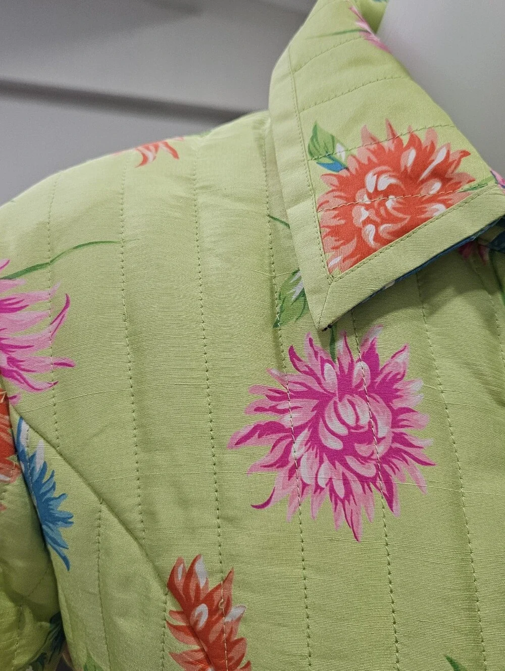 VTG Silkland 100% Silk Lime Green Floral Quilted Jacket Blazer Sz M Blue Pink